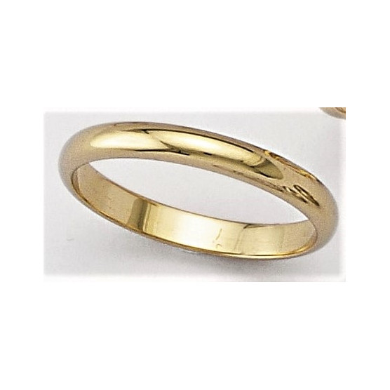 Wedding rings in yellow gold