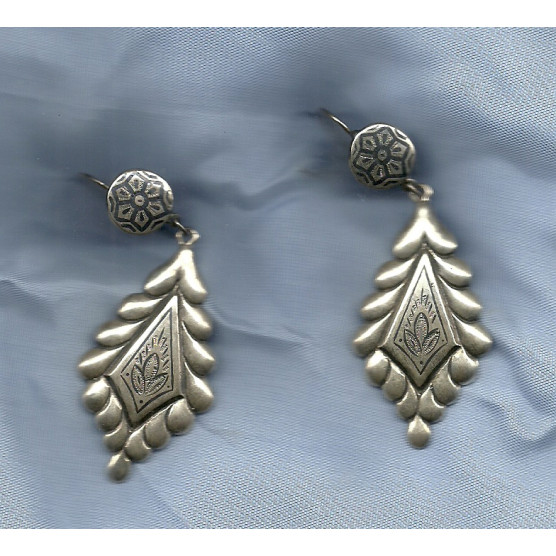 Traditional handmade savat earrings
