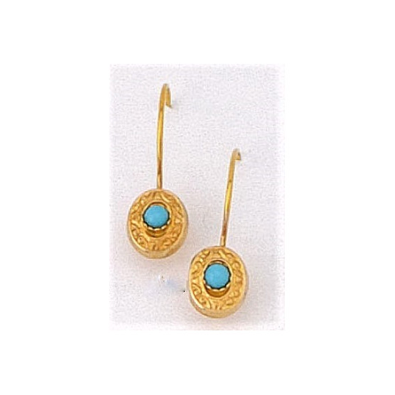Earrings with oval frame
